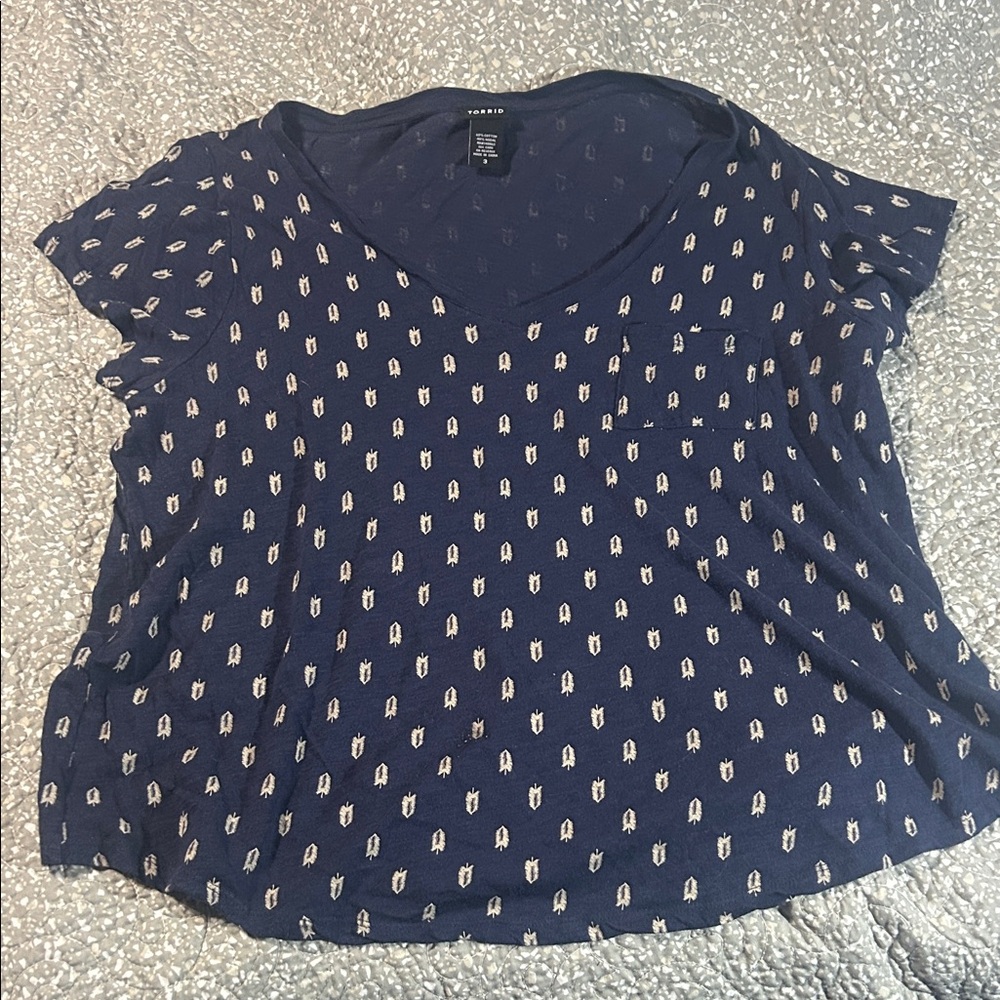 Torrid Blue and Cream Short Sleeve Tee